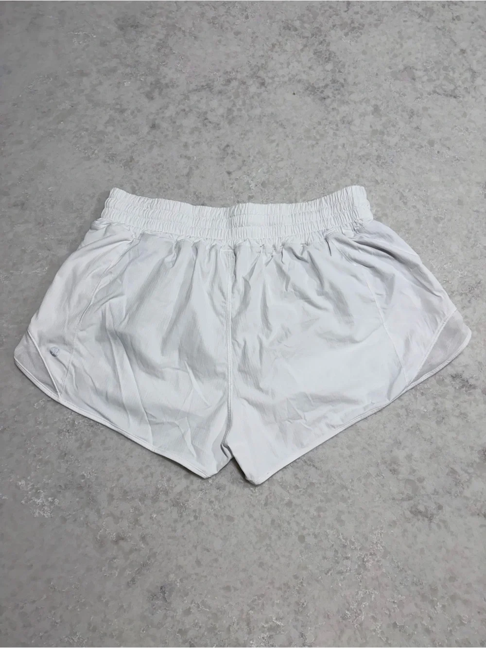Lululemon Ohio State Buckeyes Hotty Hot Shorts - White / Size 10